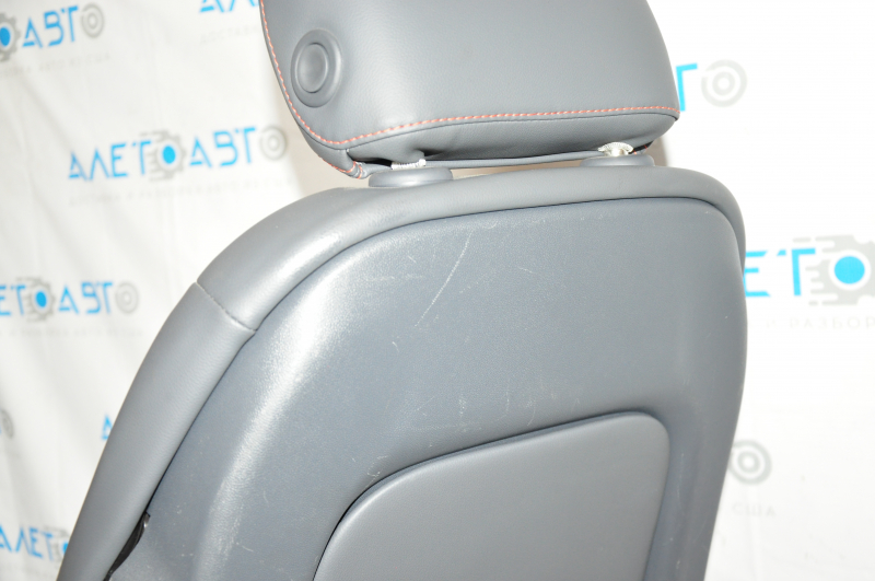 Driver's seat Chevrolet Bolt 17- with airbag, dark gray leather, mechanical, heating, scratches