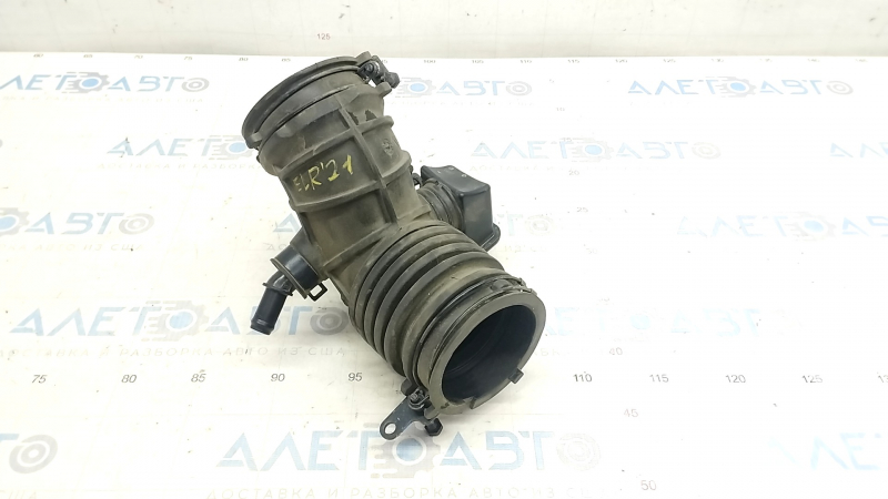 Air duct for intake Hyundai Elantra 21-23 2.0 with resonator