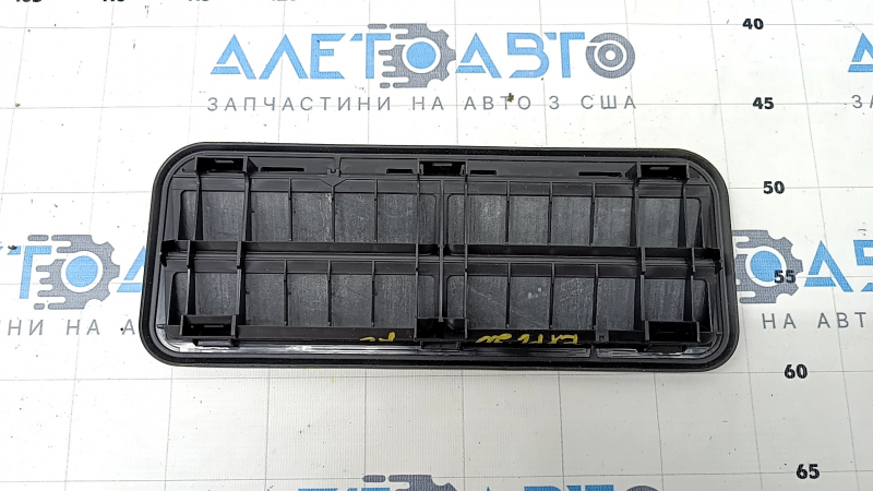 Ventilation shield left Ford Explorer 20-