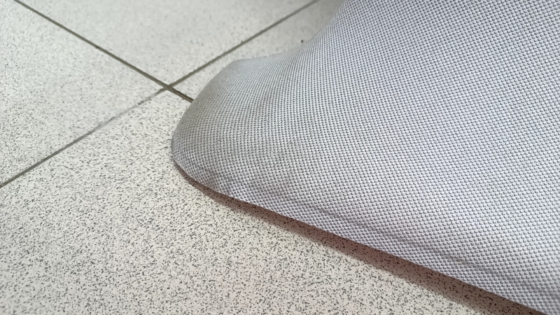 Headlining Hyundai Elantra 21-23 without sunroof, gray, needs cleaning, creases