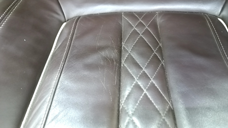 Complete set of seats BMW 5 G30 17-23 with airbag, electric, heated, memory, dark brown leather, Comfort, scratches, bumps