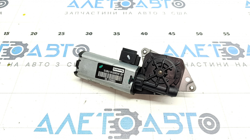 Motor for adjusting the lower cushion of the passenger seat Audi Q5 80A 18- rear