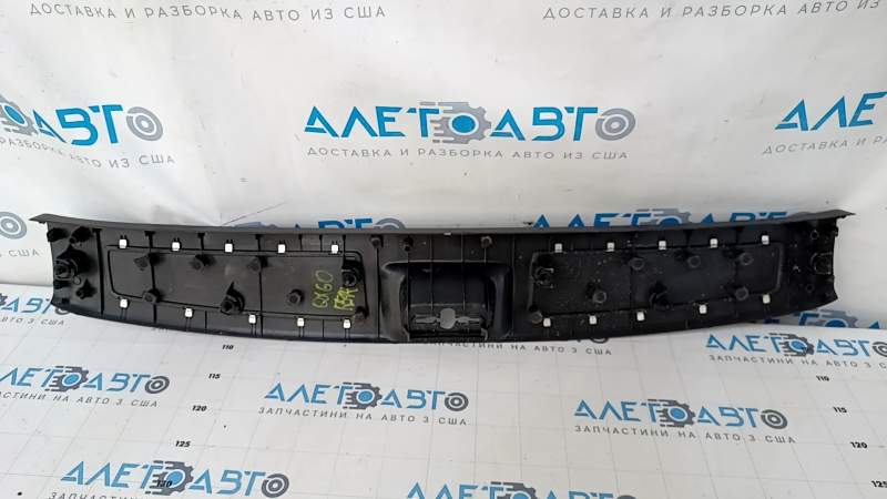 Trunk opening trim Infiniti JX35 QX60 13- black, scratches, dents on chrome