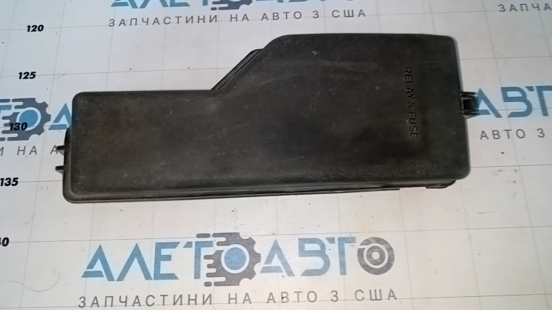 Toyota Camry v40 3.5 underhood fuse box cover