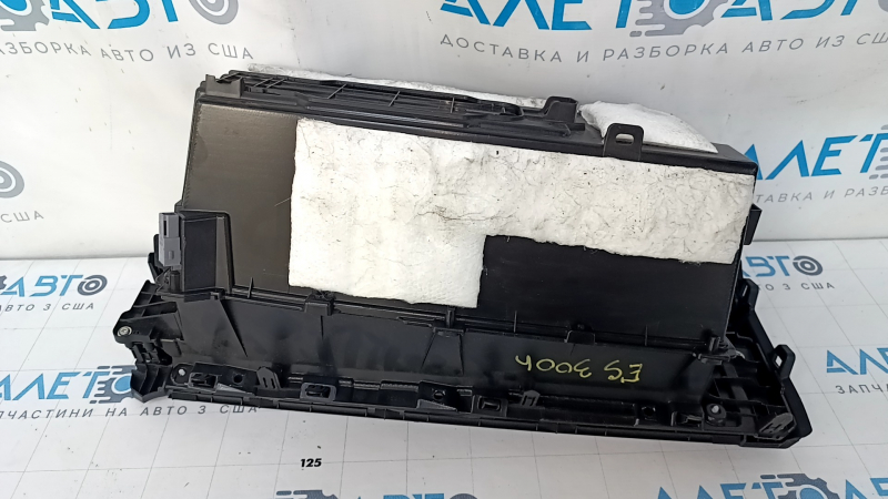 Glove box, glove compartment Lexus ES300h ES350 13-18 black, scuffs, crack in fastening