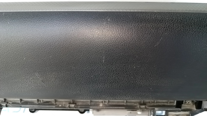 Glove box, glove compartment Lexus IS250 IS300 IS350 06-13 black, with carbon fiber trim, scuffs, bump, broken fastener