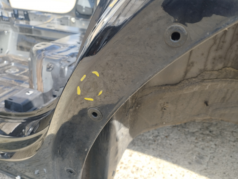 Quarter wing rear left VW Tiguan 18-long on the body, black, painted, pokes