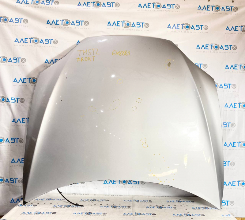 The hood is bare Tesla Model S 12-15 pre-rest aluminum silver PMSS, pokes hail, peeled paint