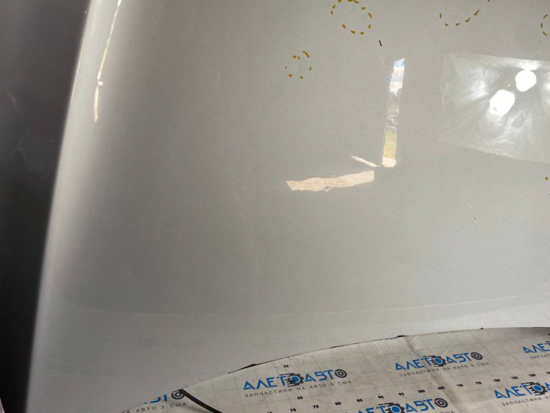The hood is bare Tesla Model S 12-15 pre-rest aluminum silver PMSS, pokes hail, peeled paint