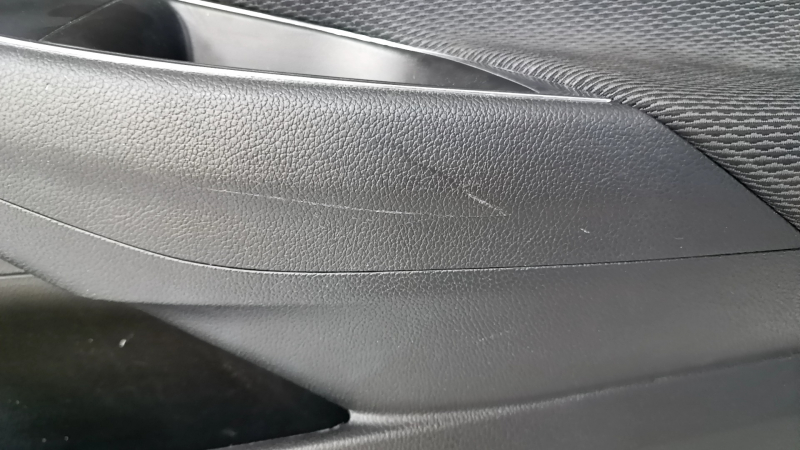 Door trim card front right Chevrolet Cruze 16- black, cloth, scratches, abrasions