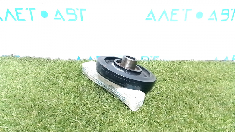 Torsional vibration damper BMW 5 G30 18-19 N63B44C 4.4T AWD