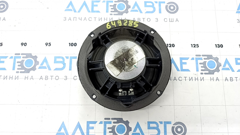 Speaker rear right VW Passat b8 16-19 USA cracks in mounts