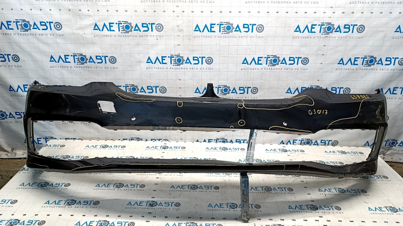 Bare front bumper BMW 5 G30 17-20 for parking sensors, black, burned, broken fasteners, scratches, non-factory holes