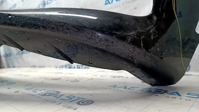 Bare front bumper BMW 5 G30 17-20 for parking sensors, black, burned, broken fasteners, scratches, non-factory holes