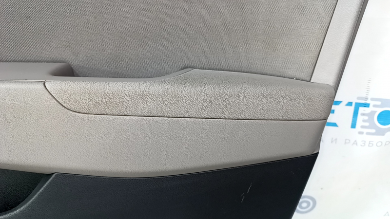 Door trim card front right Hyundai Elantra AD 17-18 black, with gray insert cloth, armrest leather, scratches, abrasions, need cleaning, dents