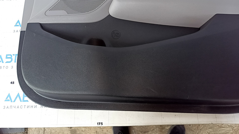Door trim card front right Hyundai Elantra AD 17-18 black, with gray insert cloth, armrest leather, scratches, abrasions, need cleaning, dents