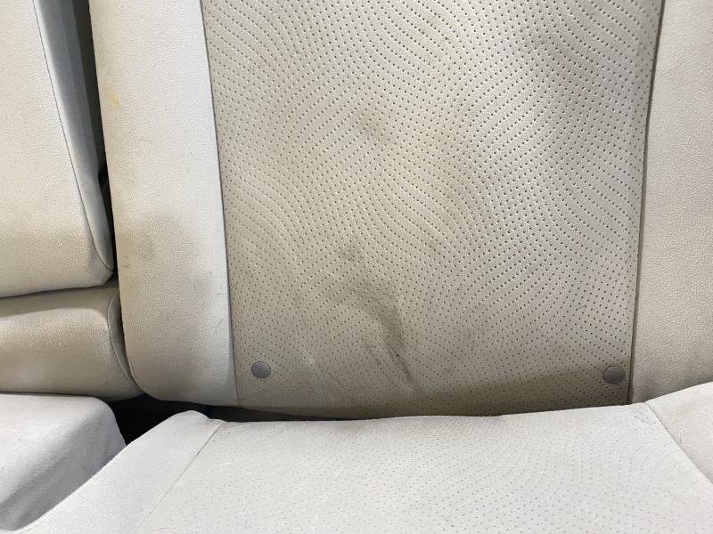 Rear row of seats 2nd row Toyota Prius 30 10-15 velor gray for cleaning