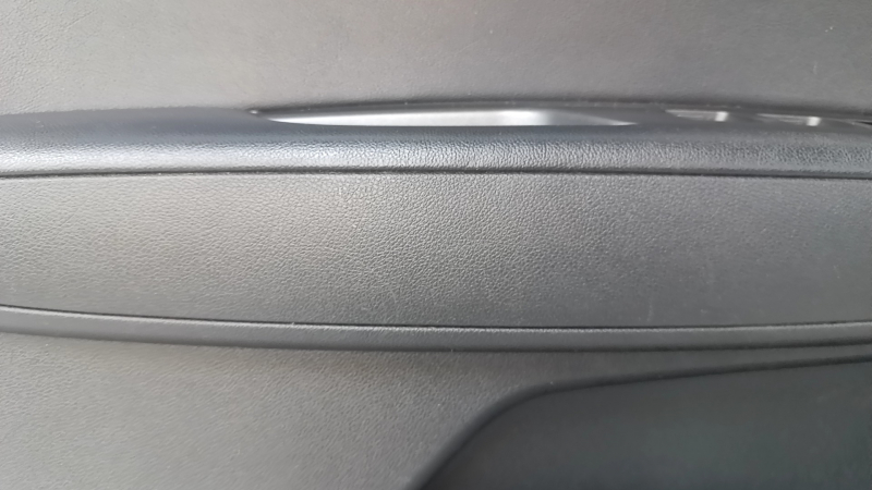 Door trim card front left Kia Optima 16- black, with black insert leather, armrest leather, scratches, dents, bumps, abrasions, crack in fastening, broken fastening