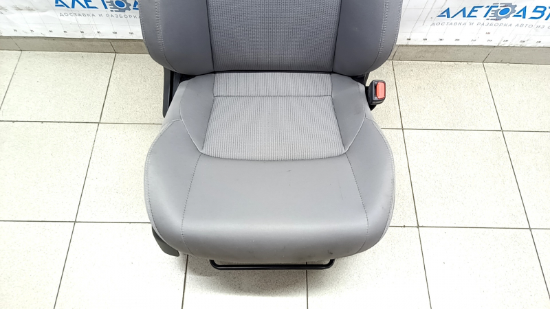 Passenger seat Toyota Venza 21- without airbag, mechanical, gray cloth, LE, dry-cleanable