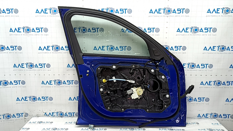 Door assembly front left BMW 3 G20 19- keyless, blue C31, butt, scratches on the trim, the seal came off