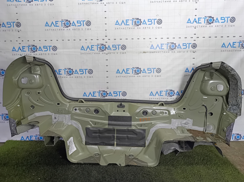 Rear panel VW Passat b7 12-15 USA 2 parts with eyepieces, beige LA1X