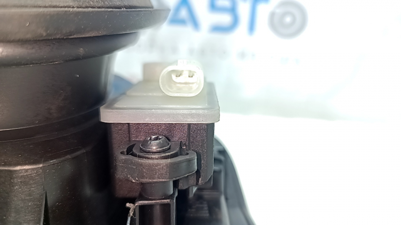 Fuel filler flap with housing BMW 3 G20 19- with lock