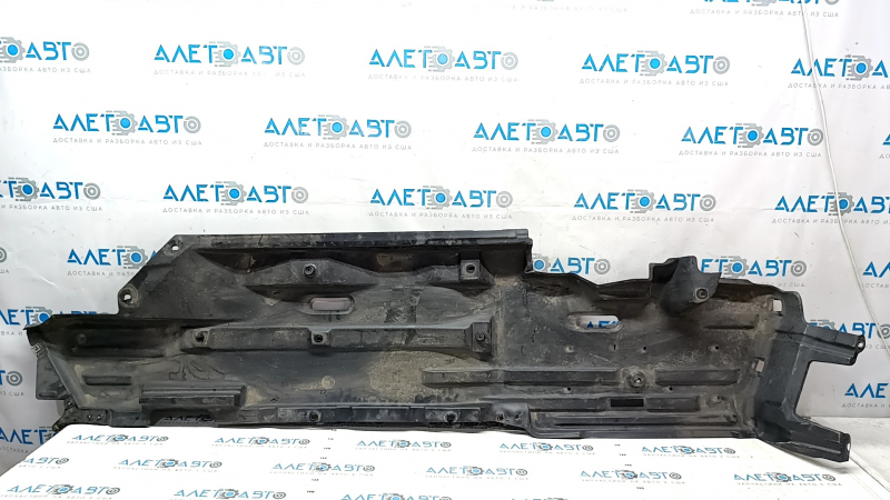 Right underbody protection Jeep Cherokee KL 14-18 worn, dented, tears