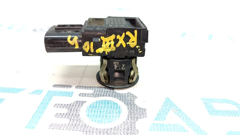 Parking sensors for front bumper Lexus RX350 RX450h 10-12 pre-rest, with ring, broken mount used