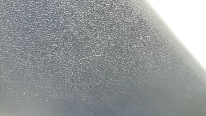 Center pillar trim lower left Honda HR-V 16-22 black, scratches