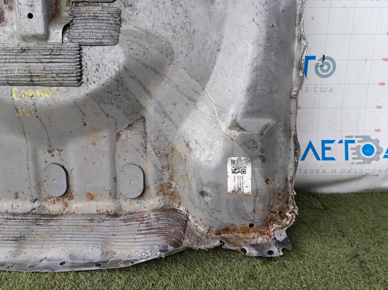 Jeep Grand Cherokee WK2 11-21 trunk trough sawed off