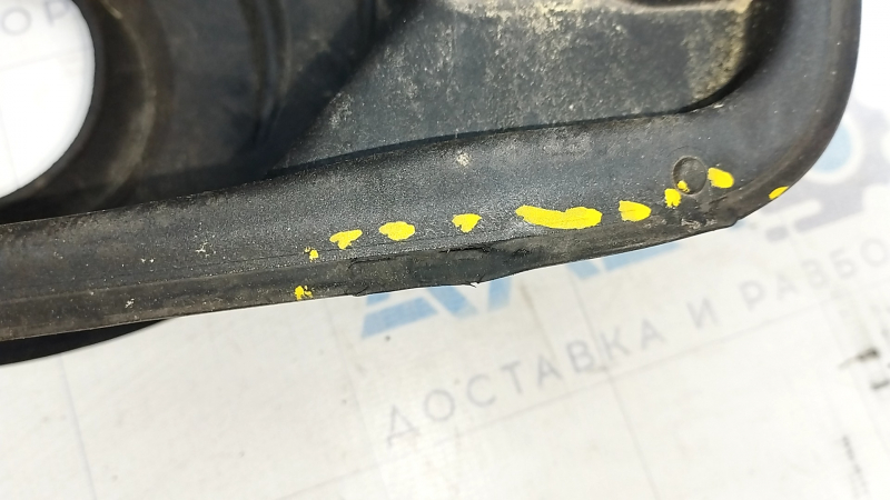 Fuel filler flap with housing Audi A4 B9 17-19 torn seal