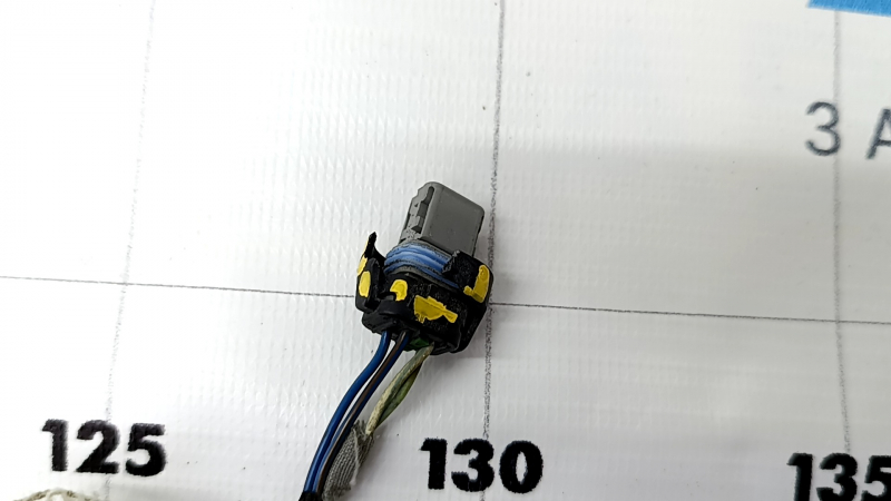 Wiring of the front bumper BMW X7 G07 19-22 on the amplifier, under the radar and blinds, the chip is broken