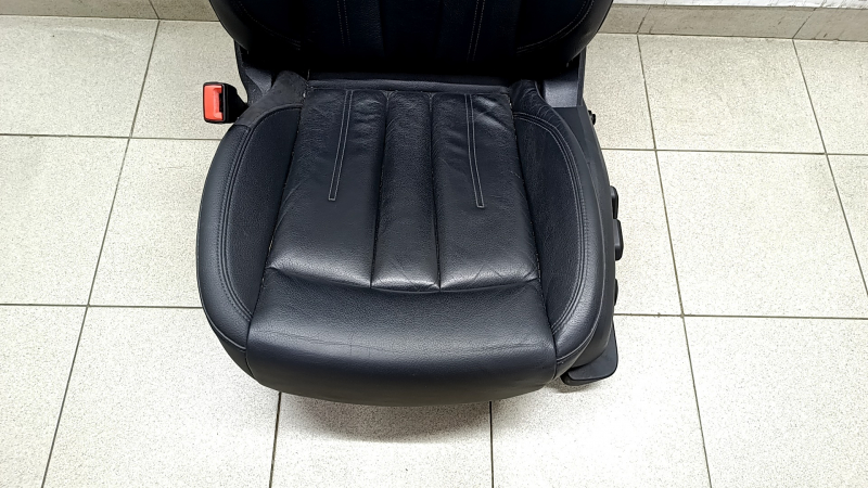 Driver's seat Audi A4 B9 17-19 with airbag, electric, heated, leather, black
