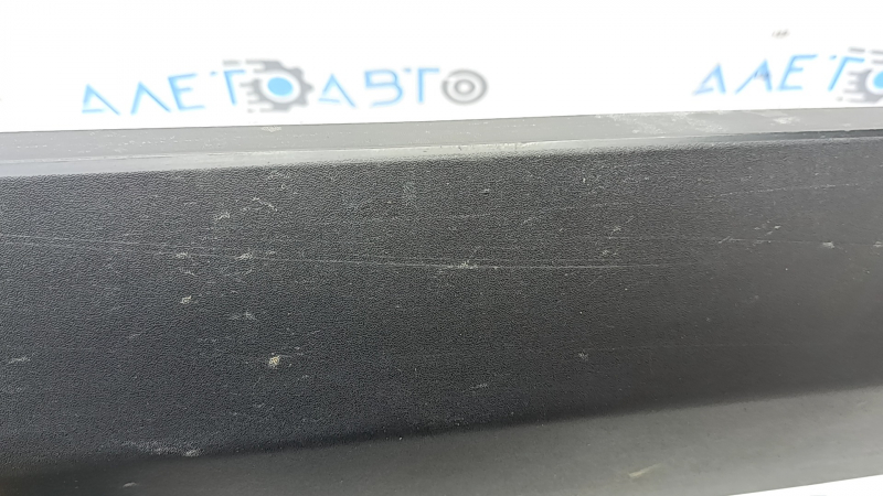Door trim lower rear left Toyota Rav4 19- structure, scratches, broken fastening