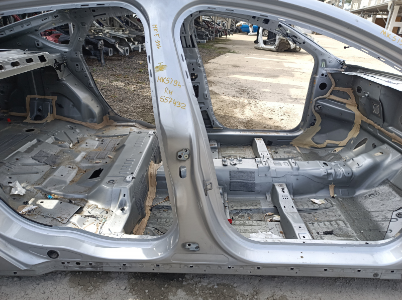 Body pillar central right Ford Fusion mk5 13-20 on the body, butt