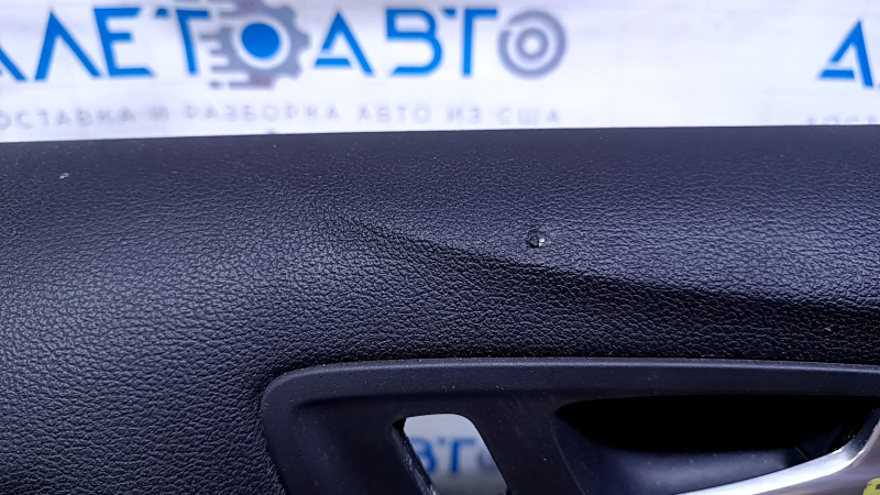 Door trim card front right Ford Escape MK3 13-16 pre-restyling, black with gray insert, armrest cloth, chrome handle, scuffs, abrasions, dents, whitened plastic
