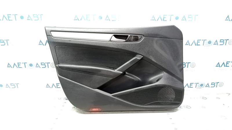 Door trim card front left VW Passat b8 16-19 USA black with black insert plastic, armrest leather, molding gray gloss, broken fasteners