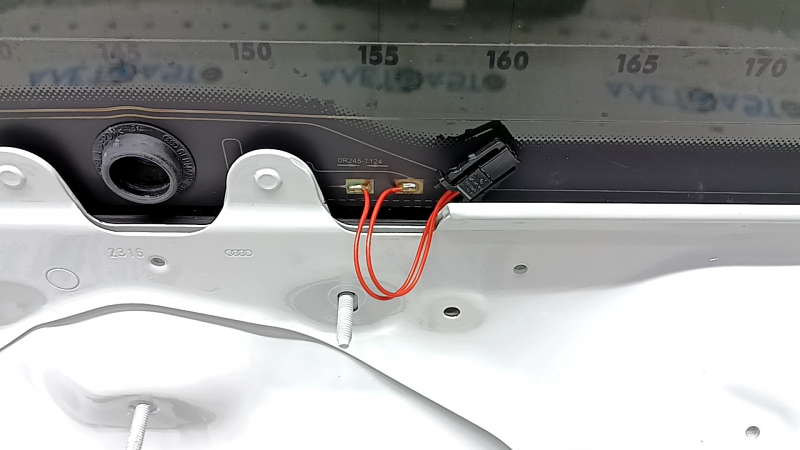 Bare trunk door with glass Audi Q7 16-19 aluminum, white LS9R, heating wire torn off