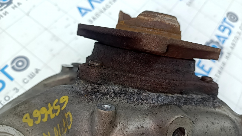 Trunnion with hub rear left Audi Q7 16- 107 mm rusty hub