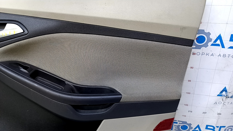 Door trim card front right Ford Focus mk3 11-18 beige, with black insert, armrest cloth, scratches, abrasions, for cleaning