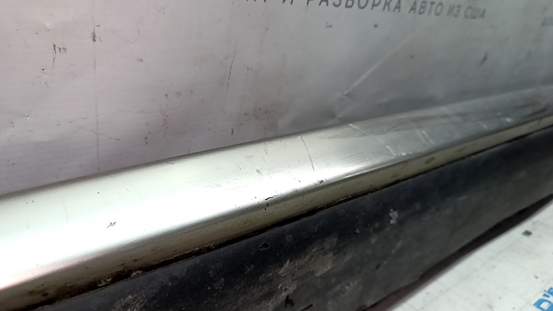 Left threshold Dodge Journey 11 - structure with chrome, Crossroad, scratches, tears of fasteners, pokes, no fasteners