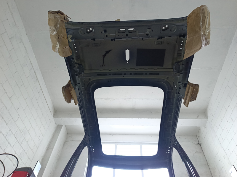 Metal roof Volvo XC90 16-22 for panoramic view, on the body