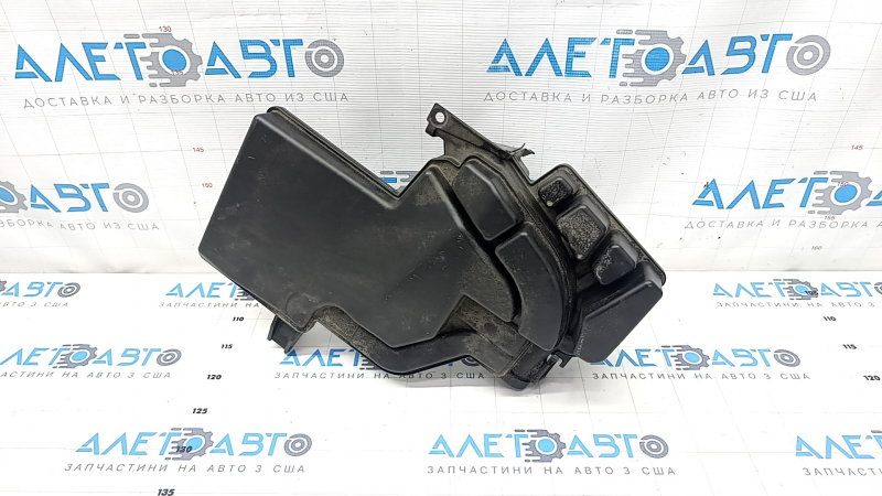 Air duct Nissan Rogue Sport 17-19 to the filter, fractures