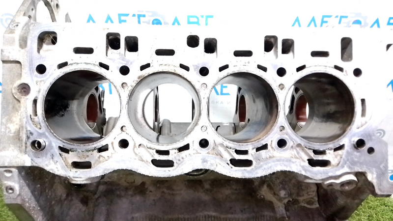 Bare cylinder block BMW X7 G07 19-20 4.4T N63B44D AWD for boring and sizing