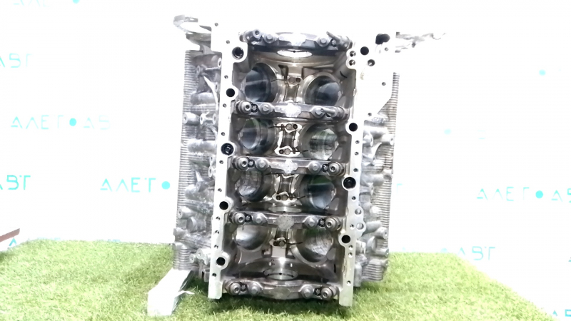 Bare cylinder block BMW X7 G07 19-20 4.4T N63B44D AWD for boring and sizing