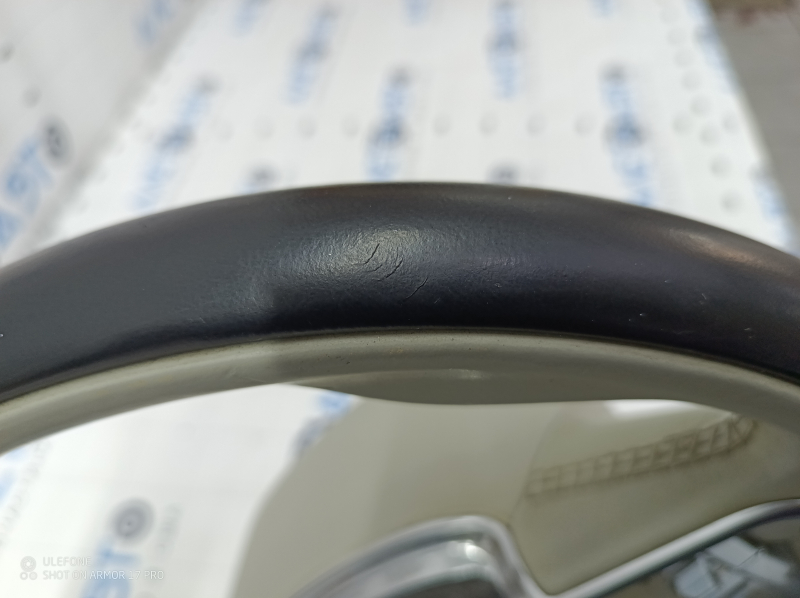 Bare steering wheel Volvo XC90 16-22 gray leather, without heating and petals, scratches, for dry cleaning
