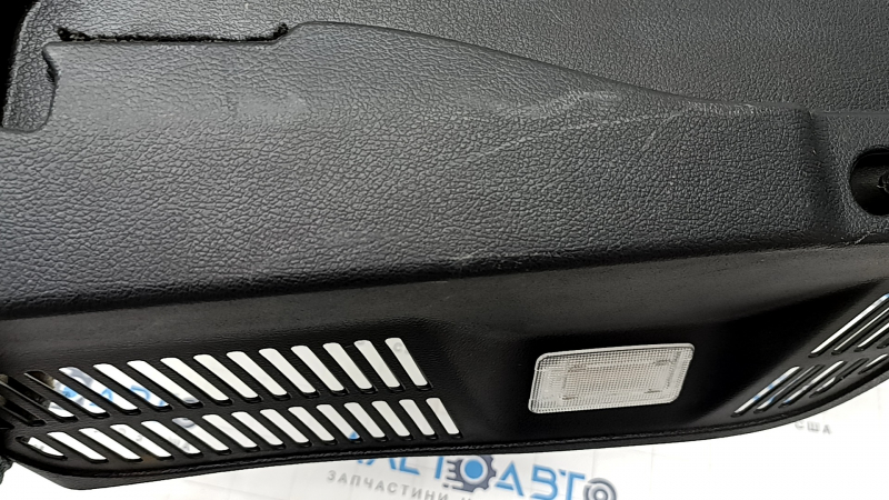 Arch trim right upper Nissan Rogue Sport 17-19 black, scratches