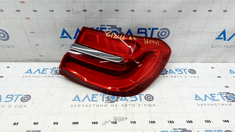 Light outer wing right BMW 7 G11 G12 16-19 with chrome molding, scratches, oxidized chip