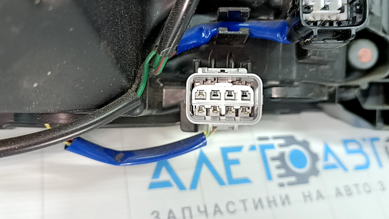Headlight front left Subaru Forester 19- naked SK LED, scratches