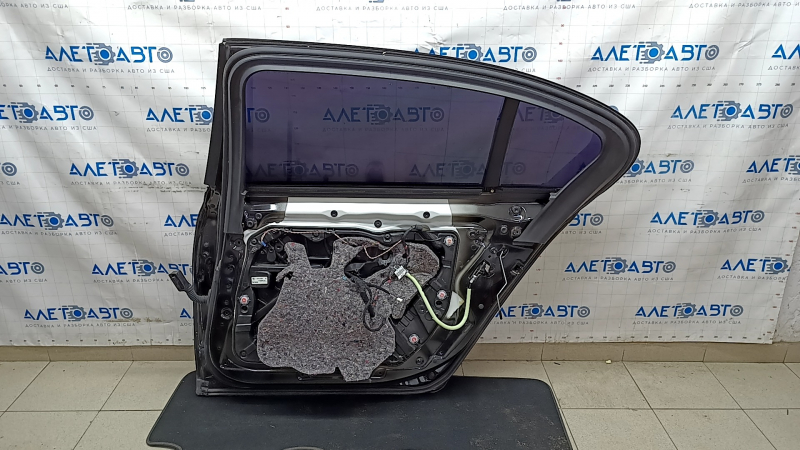 Door assembly rear right BMW 7 G12 16-22 keyless, black 475, painted